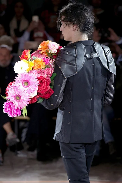 Look 36